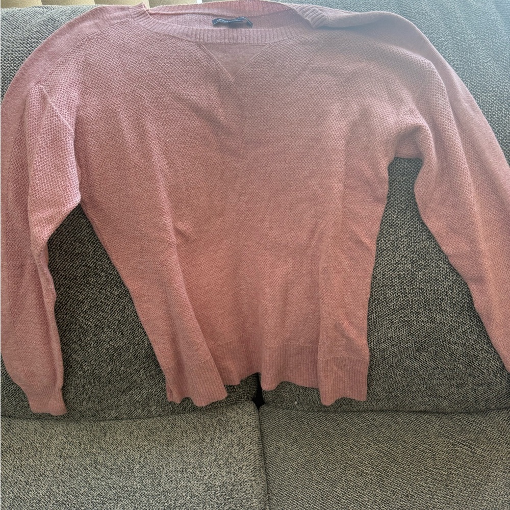American Eagle Outfitters Mauve Crew Neck Sweater